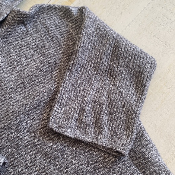 Old Navy Half Sleeve Hooded Sweater - Picture 4 of 8